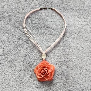 The Rose Lady NWOT Real Peach Rose Boho Choker Necklace